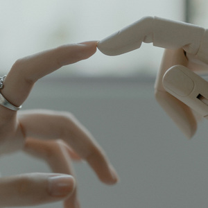 雏田产奶视频在线观看网站
